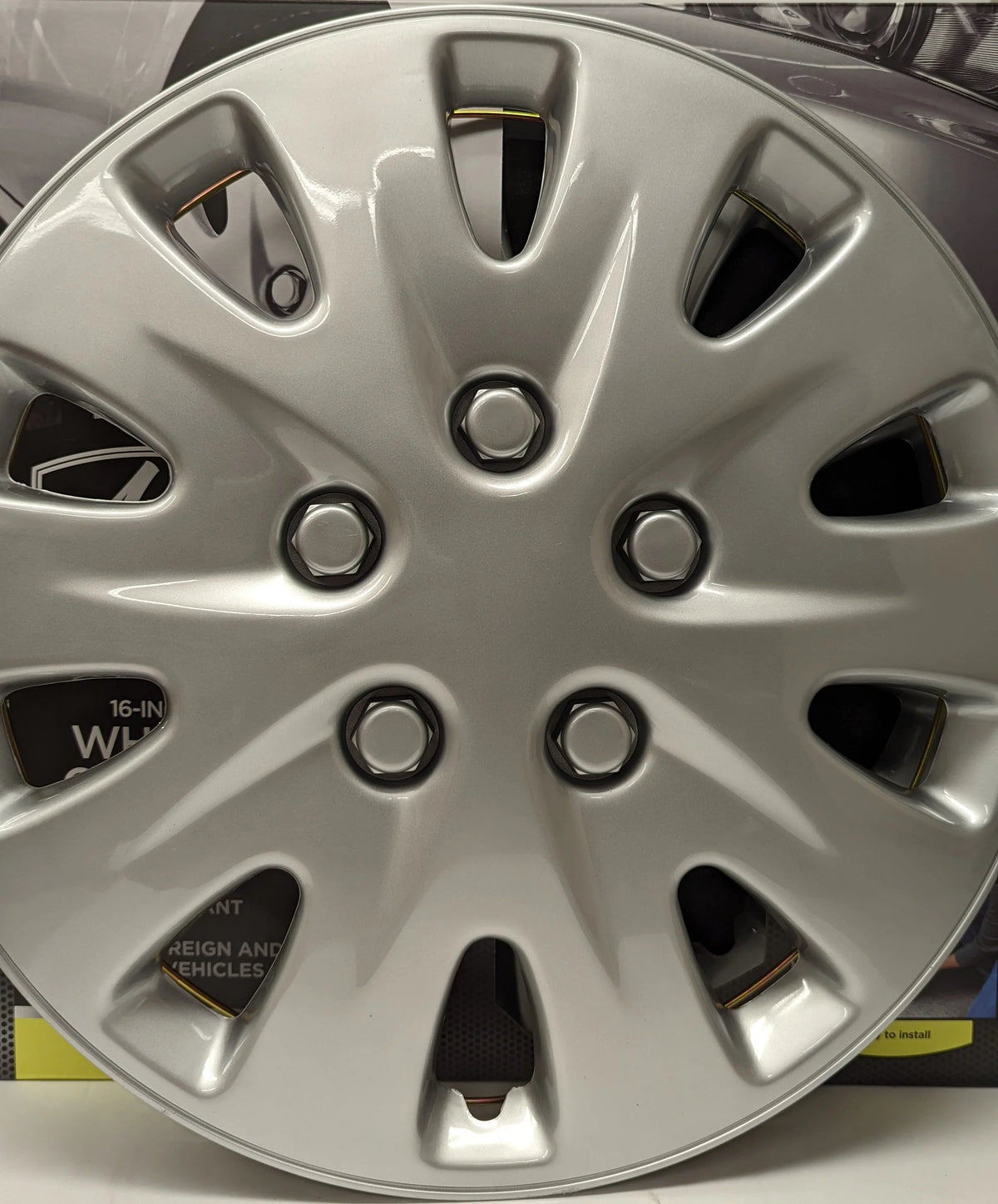 16-in Silver ABS Plastic Wheel Cover W388170