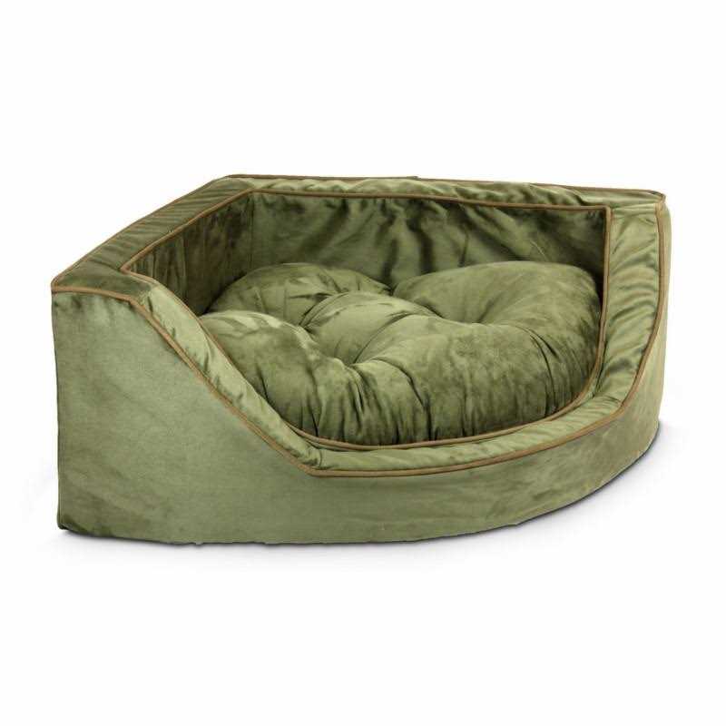 Overstuffed Corner Dog Bed H676